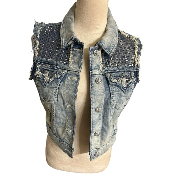 Miss Me Jean Denim Vest Rhinestone Sequin Cropped Frayed Seams Blue Western  M - Picture 2 of 10